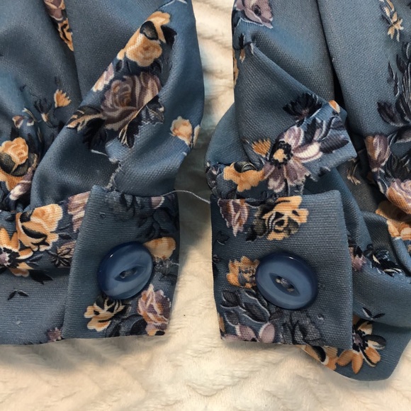 Vintage Floral Dress - Picture 13 of 15